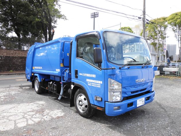 新パッカー車です こらぼワーク とちぎ労働福祉事業団